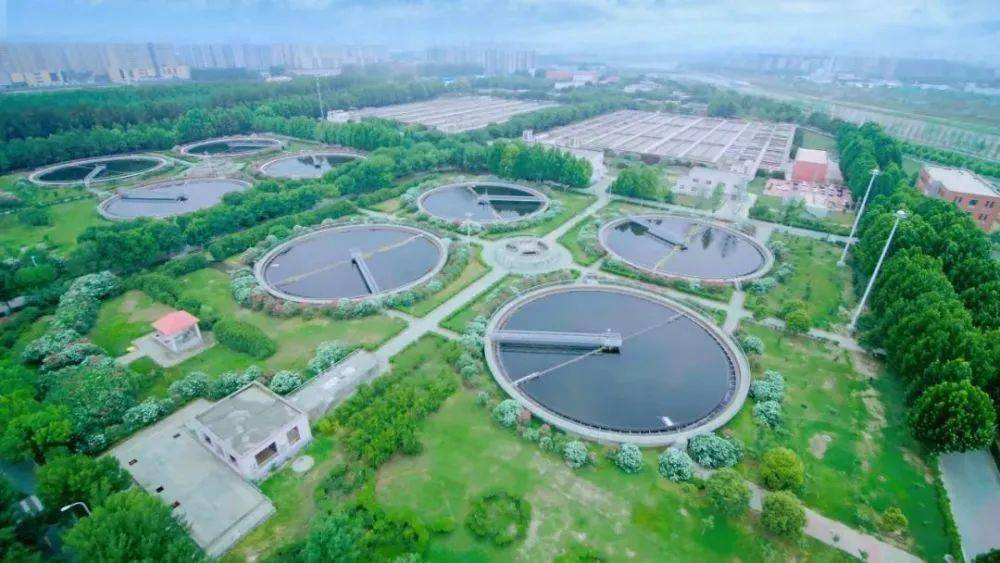 蜂窩斜管沉淀池頂部出現積泥怎么辦？